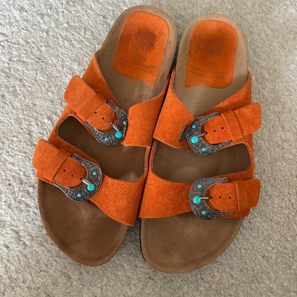TAJI orange suede sandals with silver buckles with turquoise stones. Size 39
